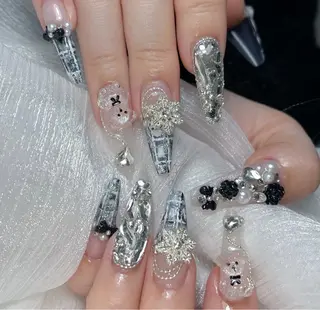 ネイル 高橋 ユキのネイルデザイン