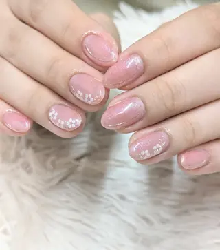 ネイル 會田 瑠衣のネイルデザイン