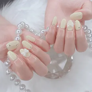 ネイル Me19🕊️‎🤍 yuriのネイルデザイン