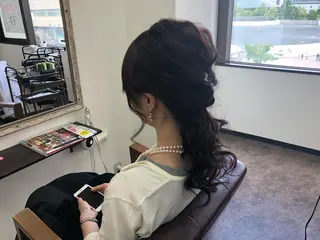 ヘアアレンジ HAIR carelyのヘアスタイル