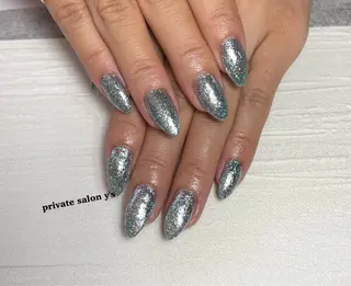 ネイル y' sのネイルデザイン