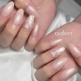 ミディアム ネイル richeri beautyのネイルデザイン