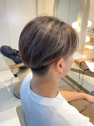 ミディアム メンズ 本厚木｜縮毛矯正/ 酸性スト専門サロンのヘアスタイル