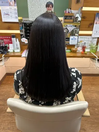 ロング 神谷 千明のヘアスタイル