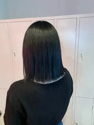 カラー annuy MIHANAのヘアスタイル