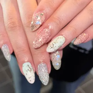 ミディアム 小川 柚香のネイルデザイン