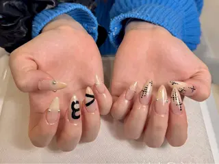 ネイル チャ ミーのネイルデザイン