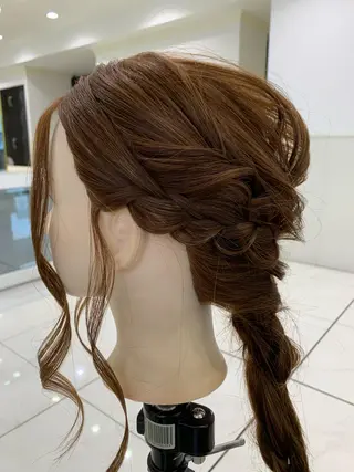 ロング ヘアアレンジ 小田切 栄司のヘアスタイル