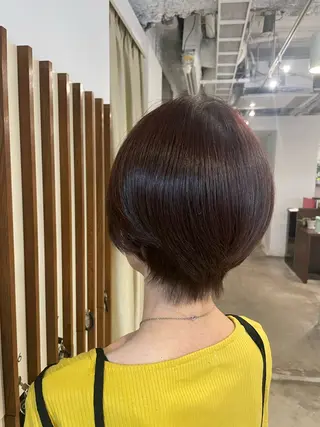 ショート カラー COQOO ORGANIC所属・三宅 瑠偉のヘアスタイル