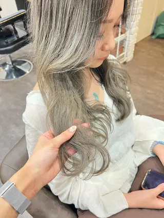 ロング カラー ヘアアレンジ 透明感style 🌿 ASUKAのヘアスタイル