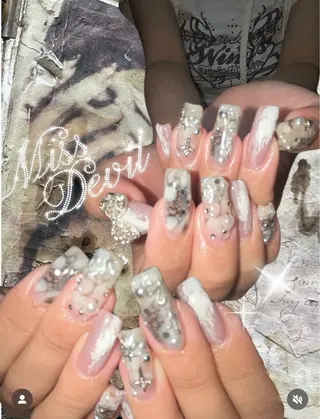 ネイル kana/モード ・グランジ໒꒱のネイルデザイン