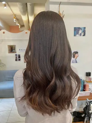 ロング カラー Frais Tout所属・✩.*˚ コーコ- ̗̀‎𖤐のヘアスタイル