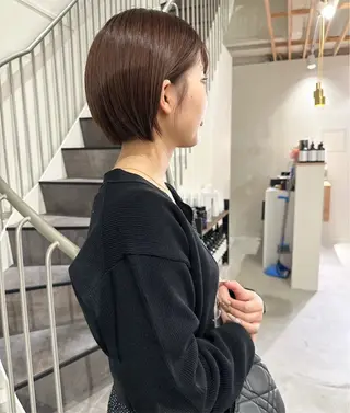 ショート カラー 🌬️attrait 髪質改善/個室サロンのヘアスタイル