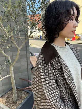 ミディアム (h)wim ウィムのヘアスタイル