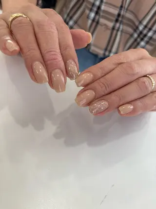 ネイル studio Roze所属・studio Rozé maiのネイルデザイン