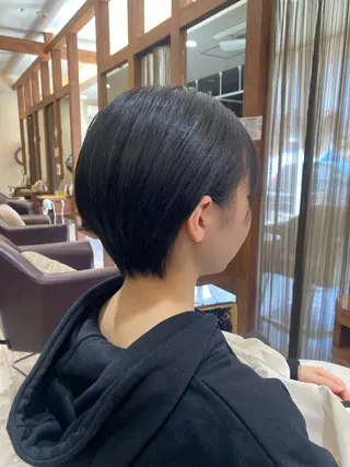 ショート 加藤 実穂のヘアスタイル