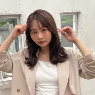 セミロング ♥️透明感×抜け感 ベージュ/佑珠♥️のヘアスタイル