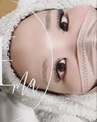 マツエク・マツパ Ema所属・Ema/マツパ/マツ エク/眉/脱毛🌷のマツエク・マツパデザイン