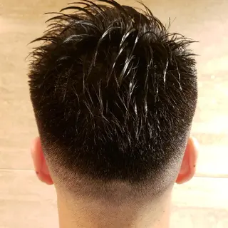 ショート Brotokyo BARBERSHOP 銀座店所属・BroTokyo マルのヘアスタイル