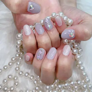 ネイル Go  Today シェアサロン 新宿Gratia店所属・杉山 栞のネイルデザイン