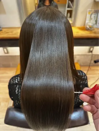 ミディアム makoto⌇レイヤ ー⌇艶カラー🍒‎のヘアスタイル