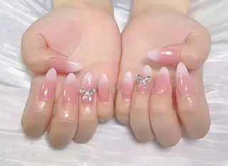 ネイル 小島 阿佑美のネイルデザイン