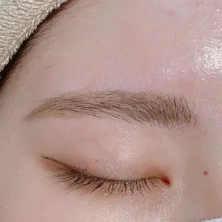 アイブロウ クロダ アカネのマツエク・マツパデザイン