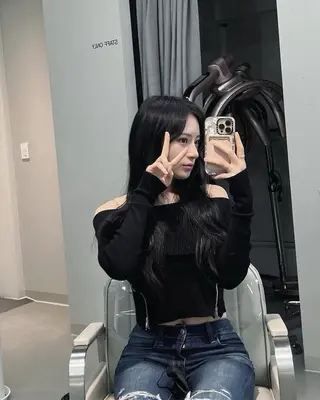 ロング カラー 韓国風暗髪ヘア🤍 🫧MIREIのヘアスタイル