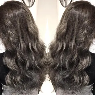 ロング カラー 井上 一平のヘアスタイル