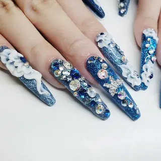 ロング ネイル クロキ 。のネイルデザイン