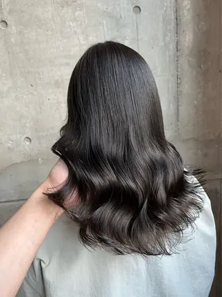 セミロング Wカラー/暖色/べ ージュりく©︎🐝のヘアスタイル