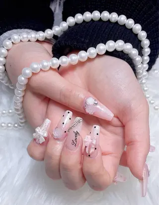 ネイル B·U Nail大宮 長さだし専門店のネイルデザイン