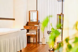 リンパ×ハーブ蒸し TIARA.烏丸三条のエステ・リラクイメージ