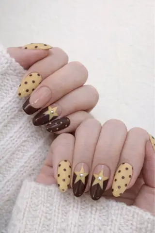 ネイル Roger 舞のネイルデザイン