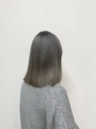 カラー 杉森 蘭琉のヘアスタイル