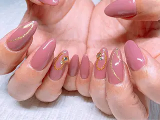 ネイル THECOLORS所属・近貞 莉奈のネイルデザイン