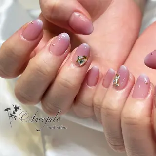 ネイル nail salon Anregalo《アンレガロ》所属・橋本 麻未のネイルデザイン