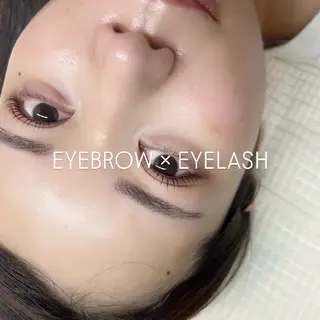 アイブロウ Richer所属・有川 桜のマツエク・マツパデザイン