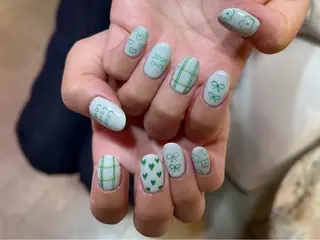 ネイル 小島 志音のネイルデザイン