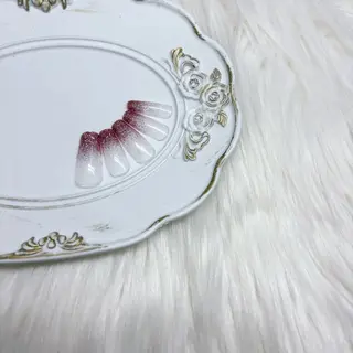 ネイル エリクサーネイル池袋店所属・エリクサーネイル池袋 師井のネイルデザイン