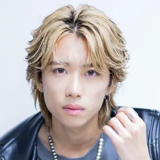 ショート パーマ メンズ フェザーパーマ職人 🪶ryosukeのヘアスタイル