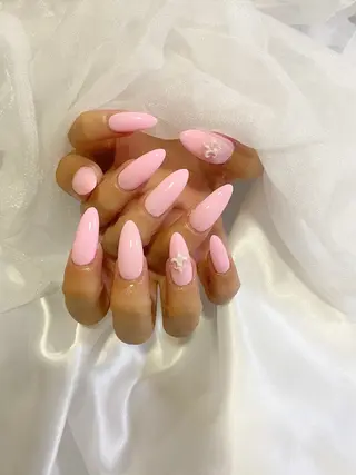 ネイル shareplus honmachi所属・Lim nail🤍 Ayaのネイルデザイン