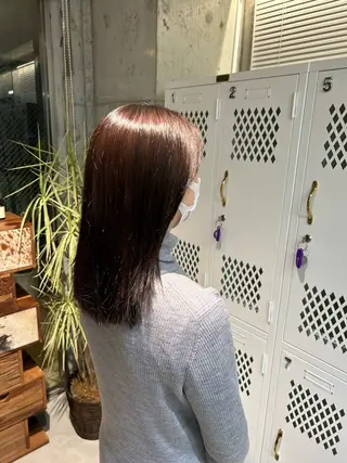 ミディアム カラー Elilume 代々木店所属・森山 朝陽のヘアスタイル