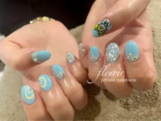 ネイル フルリール 【プライベートサロンのネイルデザイン