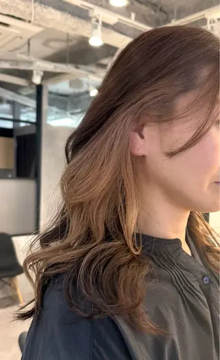 ロング カラー さくらば ここのヘアスタイル