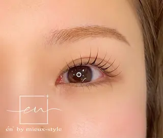 マツエク・マツパ Na0 .en ornerのマツエク・マツパデザイン