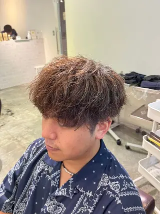 メンズ フェザーパーマ🌙 毛流れ yuzukiのヘアスタイル