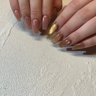 ネイル Aleum所属・Nail Salon Aleumのネイルデザイン