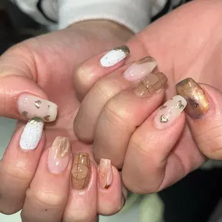 ネイル 🪐富島彩夏 /海外nail🪐のネイルデザイン