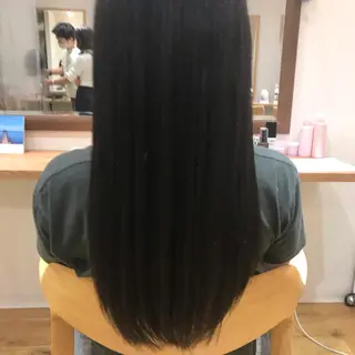 ロング 石井 さくらのヘアスタイル